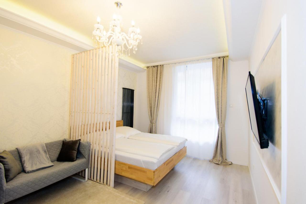 Noble Ferienwohnung In Metzingen-Zentrum Metzingen  Ngoại thất bức ảnh